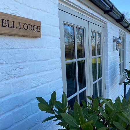 The Shepherds Huts & The Well Lodge At Ormesby Manor Ormesby Saint Michael Buitenkant foto